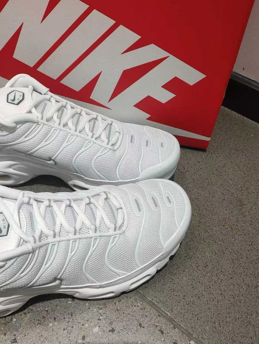 Air Max TN Plus White R.39