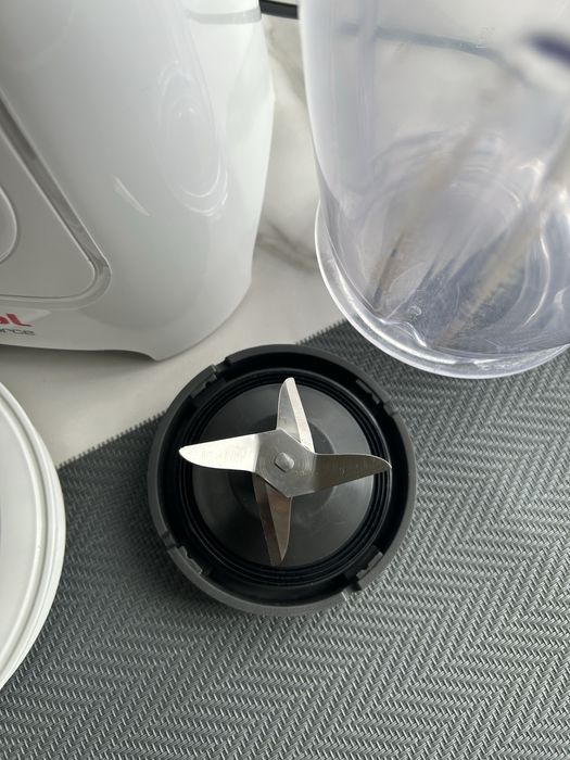 Блендер Tefal BL420131