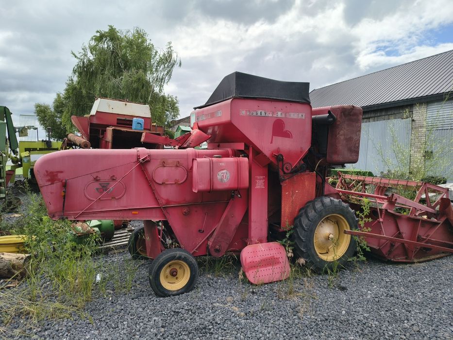 John Deere Massey Ferguson International Claas części