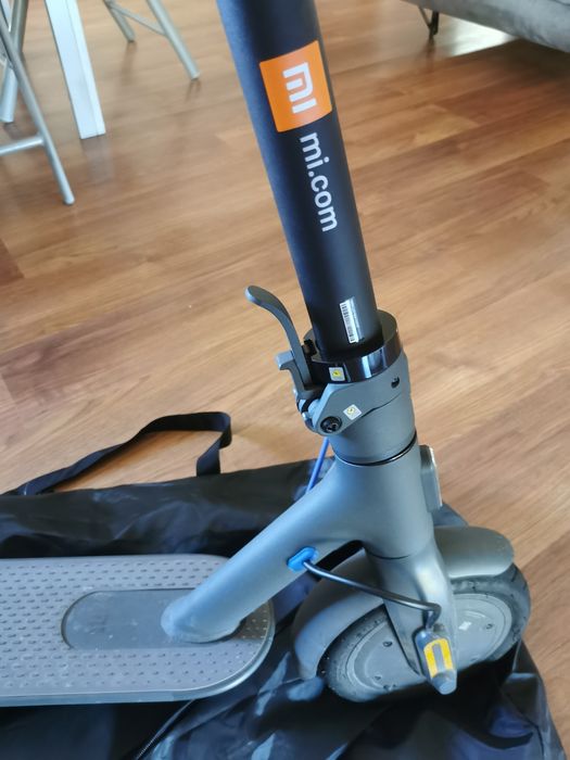Hulajnoga Mi Electric Scooter 3