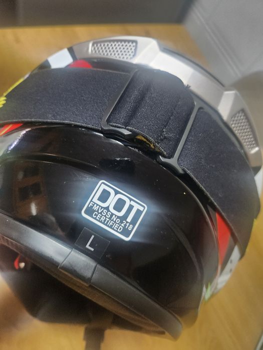 Capacete ufo tamanho L