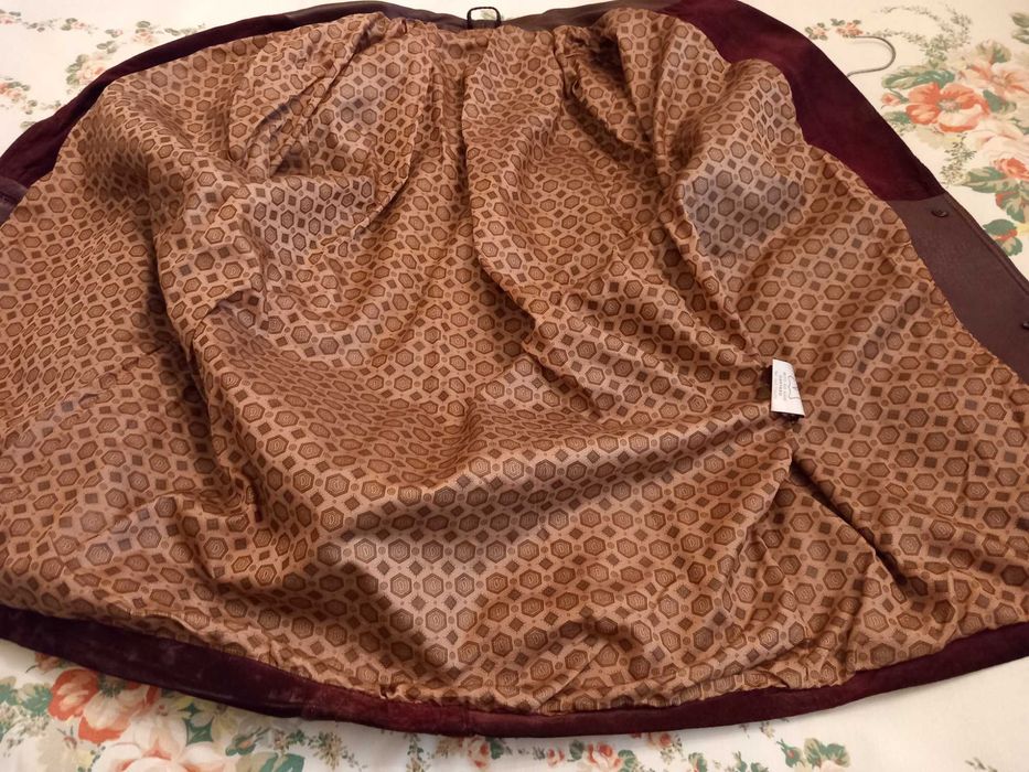 Casaco 3/4 em pele Bordeaux