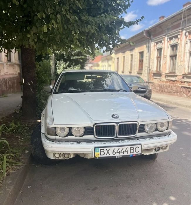 BMW 7 Series 1988