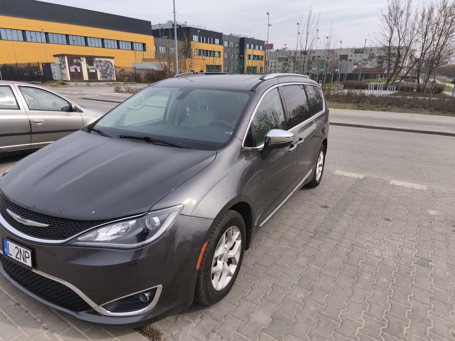 Chrysler Pacyfika