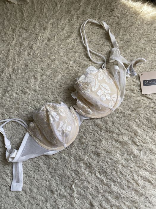 Нижня білизна , мережевна білизна