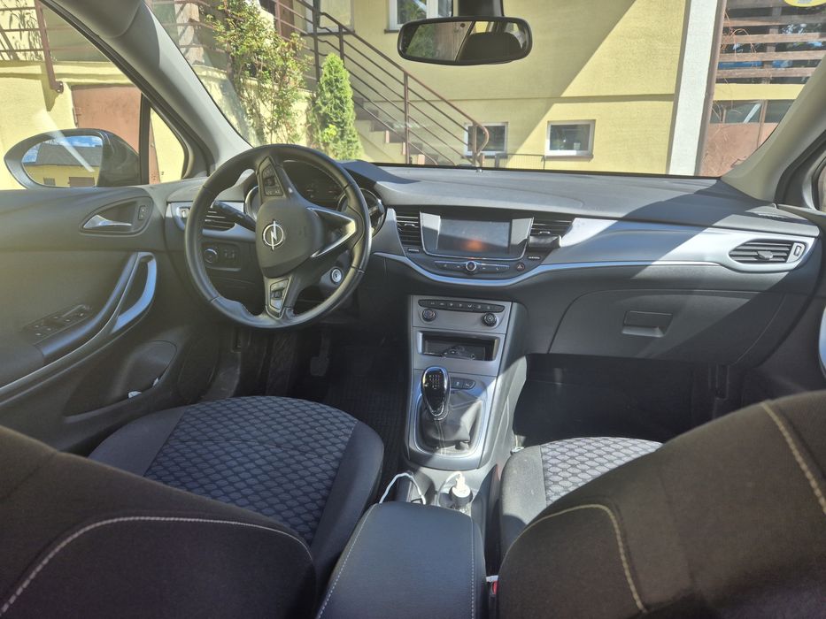 Opel Astra K kombi