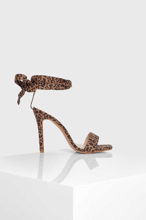 Boohoo leopard wiązane sandałki na szpilce 36
