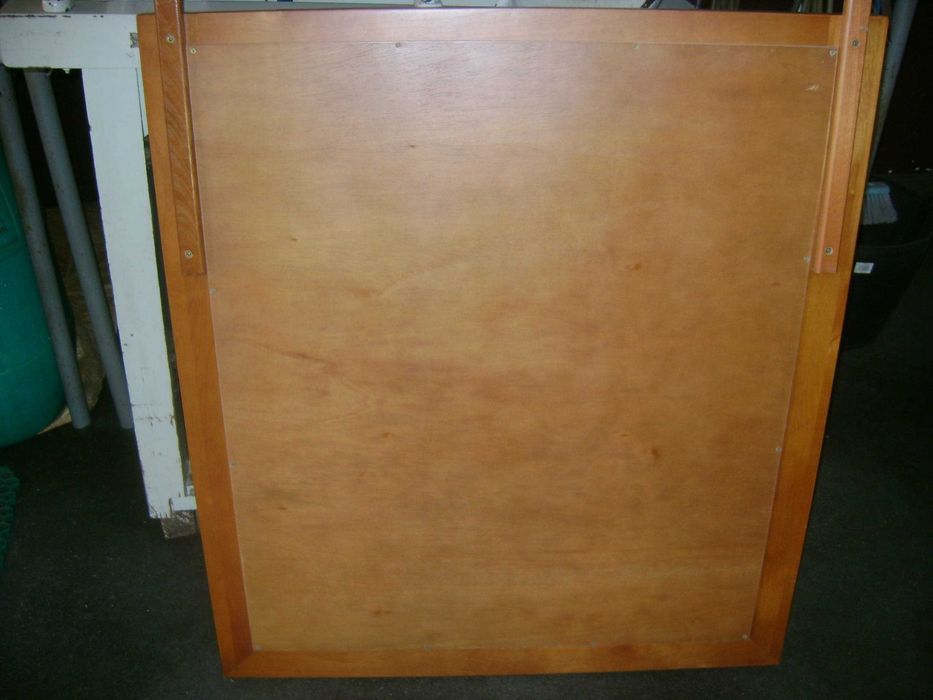 Espelho de quarto em madeira 100 X 90