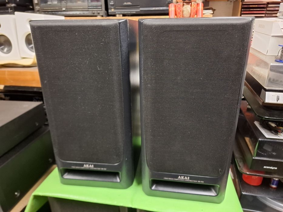 Kolumny Akai SR-550