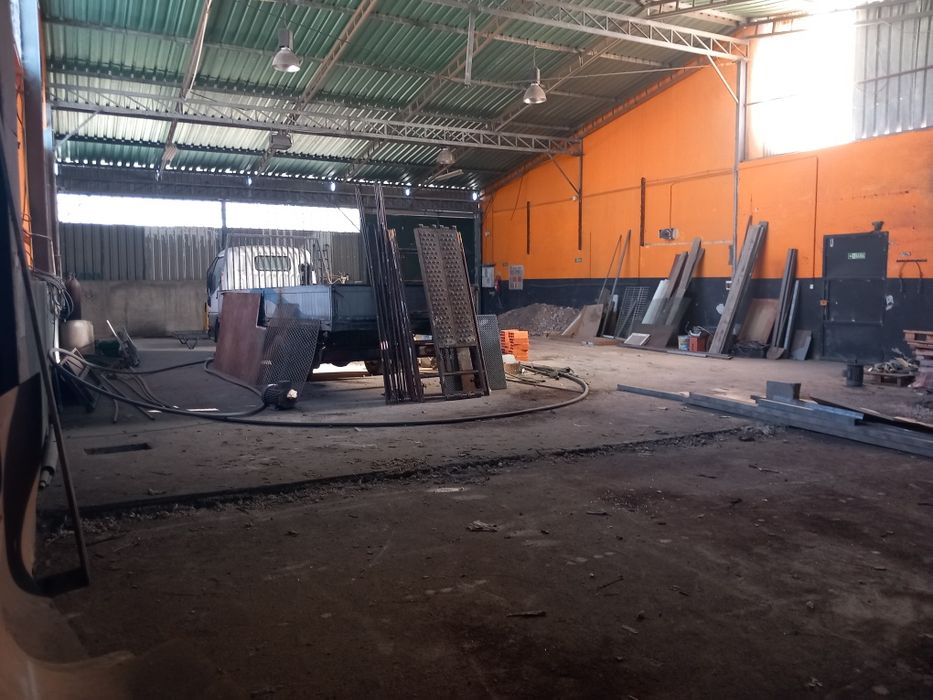 Armazém para vender ou alugar