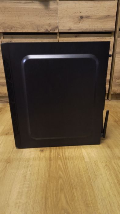 Komputer gamingowy z Windows 10 PRO, pasek RGB na przodzie *PRZECENA*