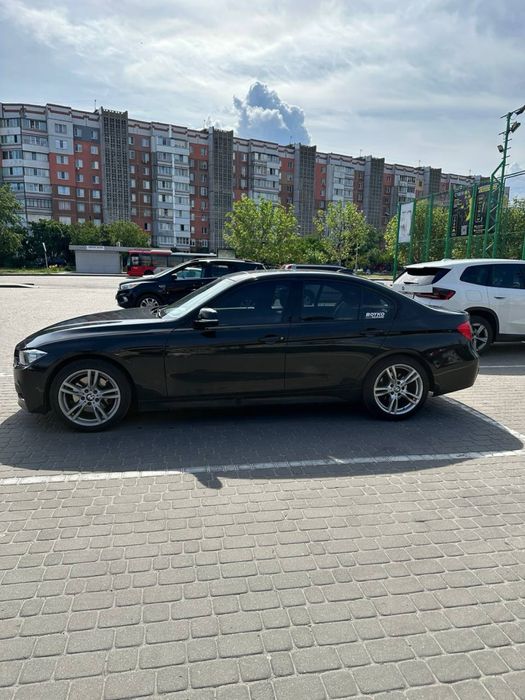 BMW 3 Series 2012 VIN WBA3B5C50DF591734 фото оголошення 2 з 8