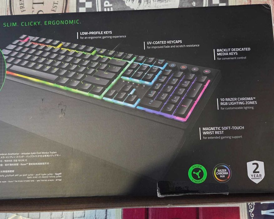Teclado mecanico Razer Ornata V3 - RGB - PT Layout