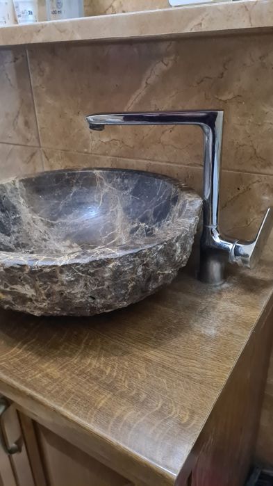 Szafka pod umywalkę + umywalka kamienna