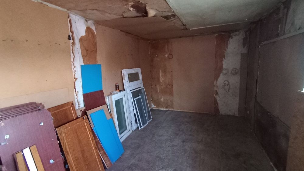 Продаж 6 соток, Зарванці