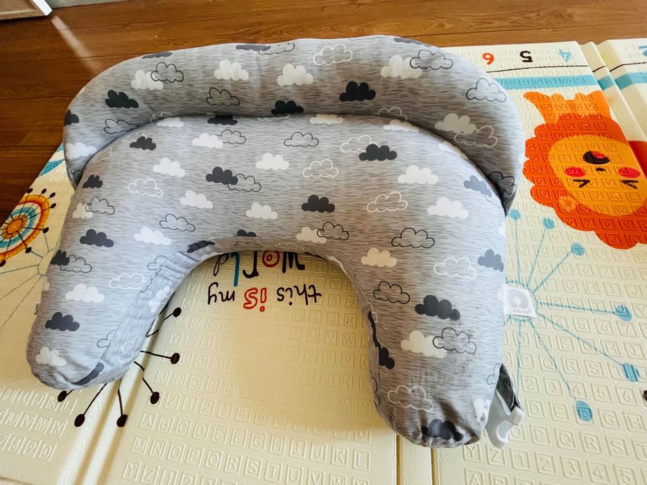 Almofada amamentação boppy