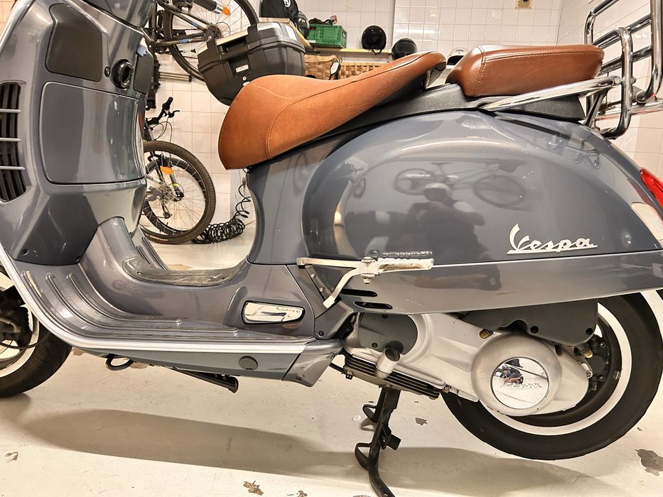 Vespa GTV 250 Faro Basso 2 Assentos - Novo Preço!