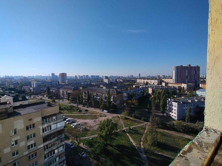 Ярослава Гашека 20, Родинний Затишок, Соцмісто, Севастопольська площа