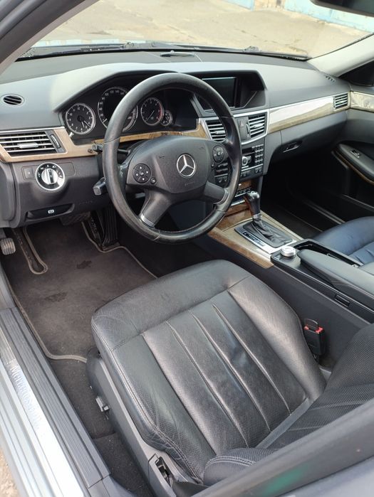 Продам Mersedes E220,w212