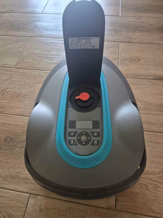 Robot koszący do trawy