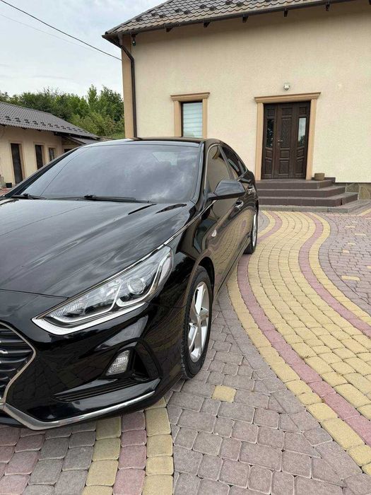 Hyundai Sonata 2018 VIN KMHE341DBKA517332 фото оголошення 10 з 24