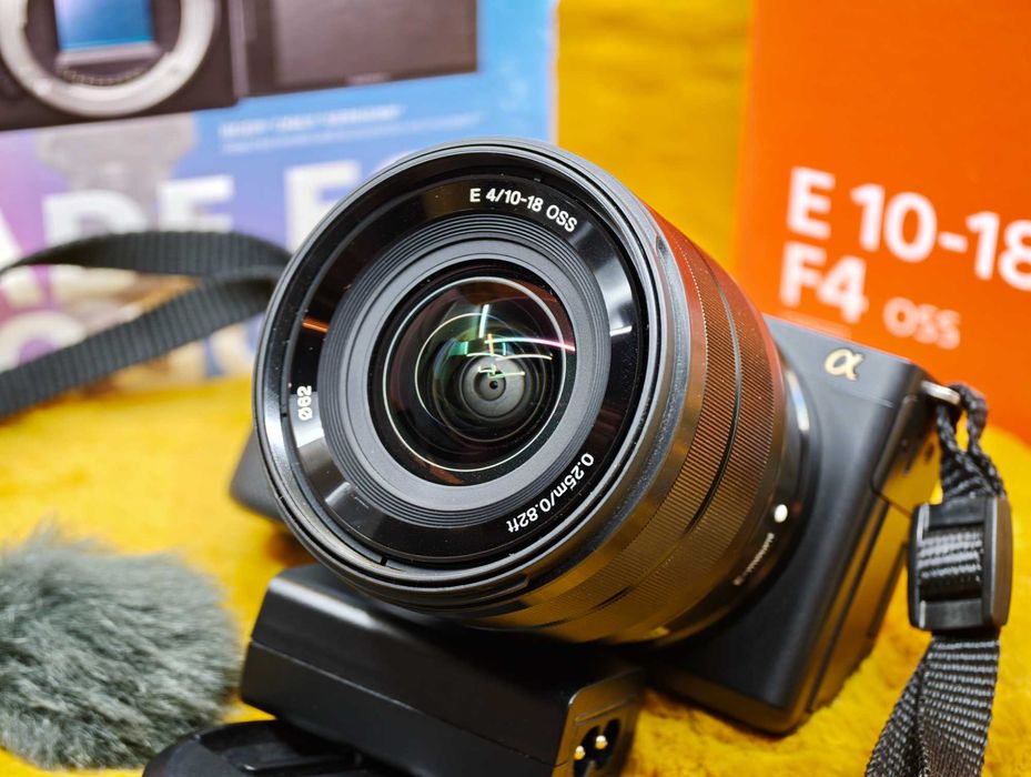 ‼️ІДЕАЛЬНИЙ СТАН, 41 кадр‼️ Комплект SONY ZV-E10 з об'єктивом 10-18мм f4 OSS