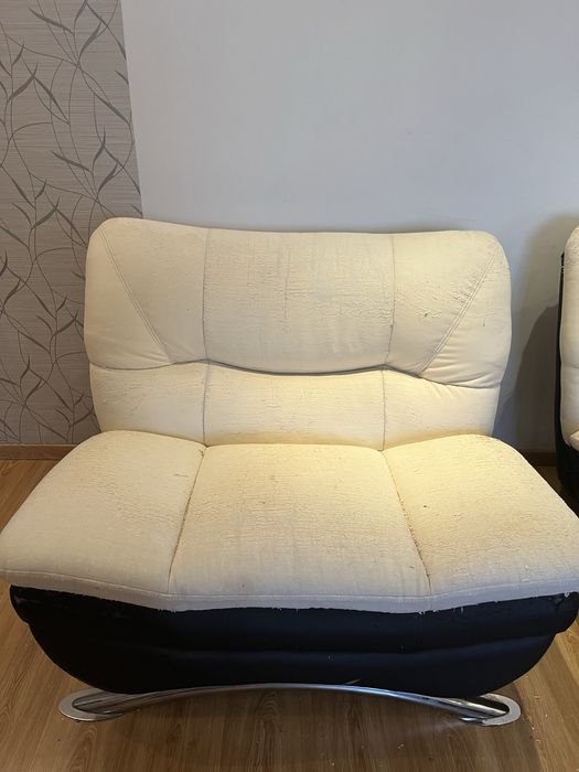 Продам б/у диван та два крісла для перетяжки