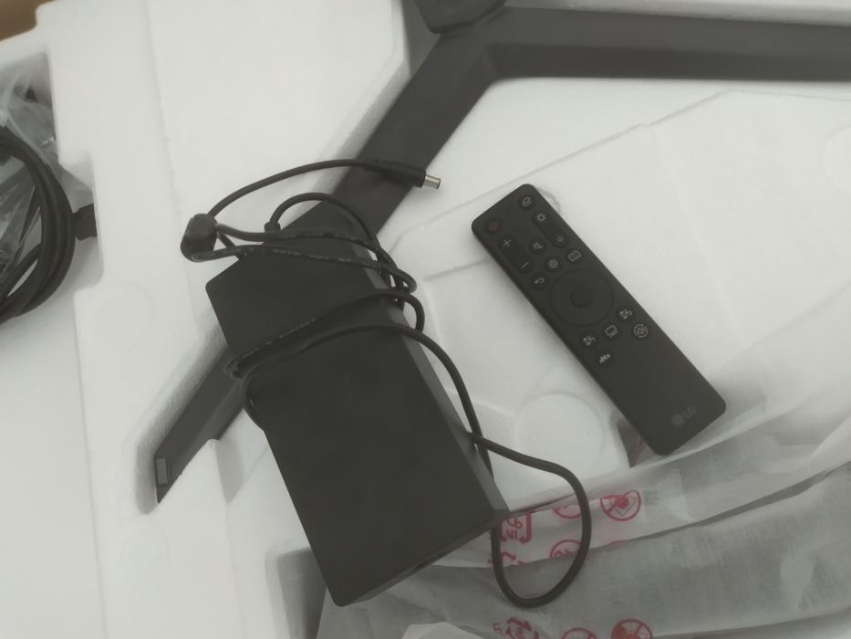 Monitor LG 27" OLED 2K 240Hz