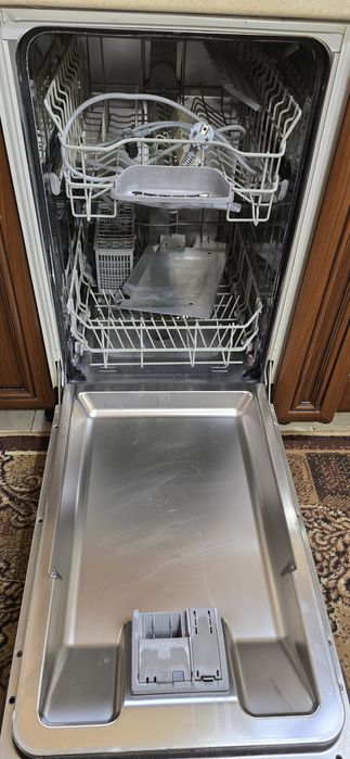 Продам б/у посудомийну машину  BOSCH, 60×40,