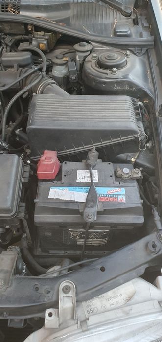 Toyota Carina E gasolina/GPL (batido) — photo 5