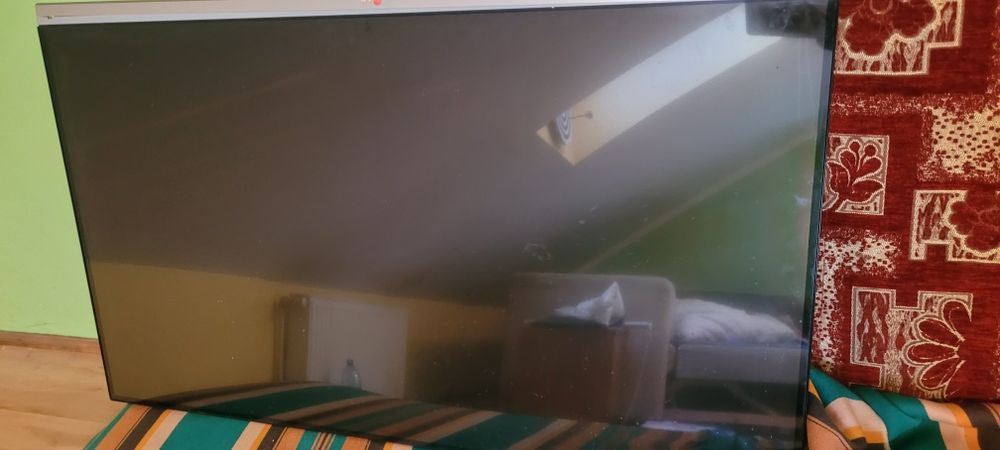 Telewizor lg 42LB670v  uszkodzony
