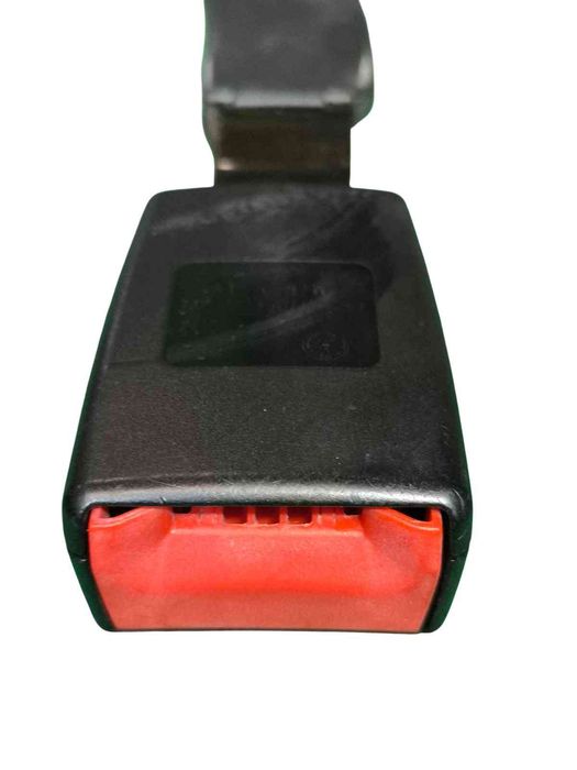 Encaixe de Cinto Frente Direito SEAT IBIZA IV