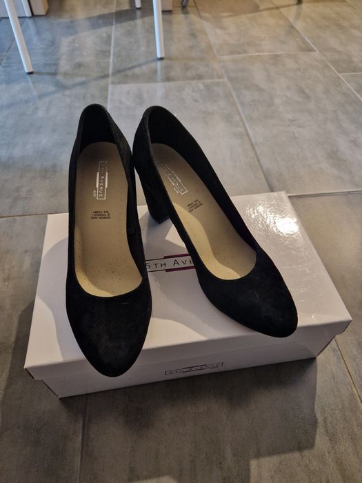 Czarne buty na obcasie 6cm