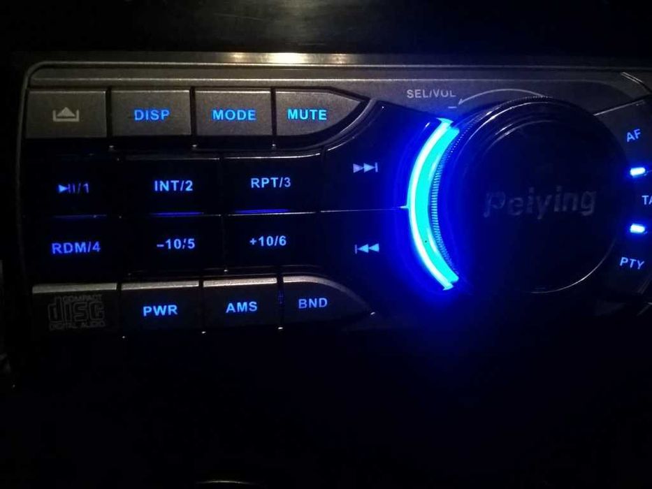 Radio Peiying PY8228U 4x45W CD/AUX/USB/SD/SubwRCA MP3/WMA ID3TAG EQ
