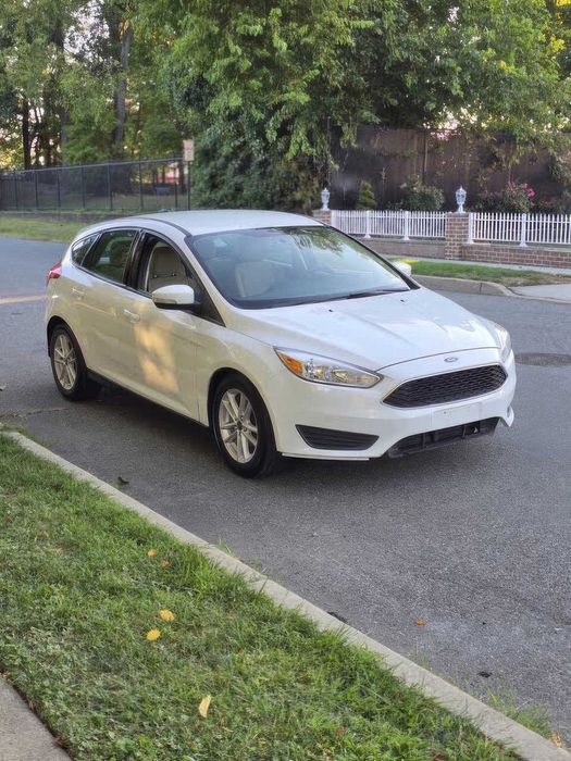 Ford Focus SE      2017