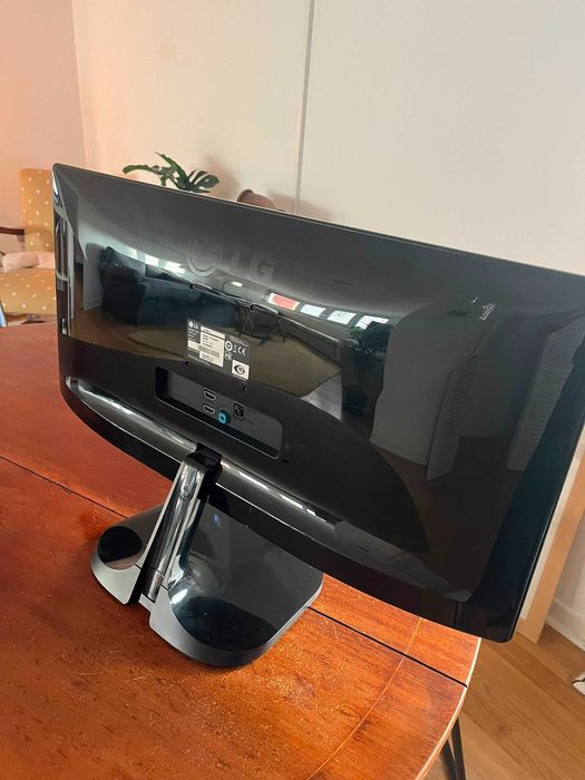 Ecrã LG 25 Polegadas - 21:9 UltraWide Full HD IPS Monitor 25UM58