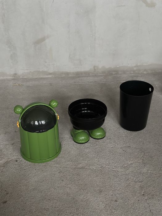 Retro pojemnik UFO ufoludek Space Age kosz na smieci Modern design