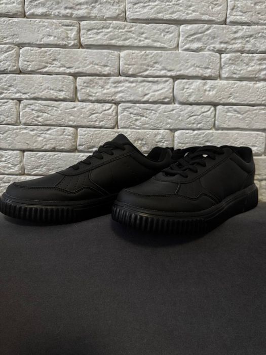 Мужская крассовки