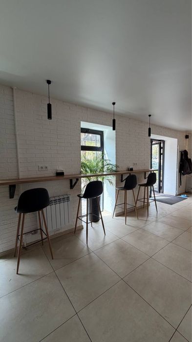 Київ! Продаж кавʼярні з меблями!