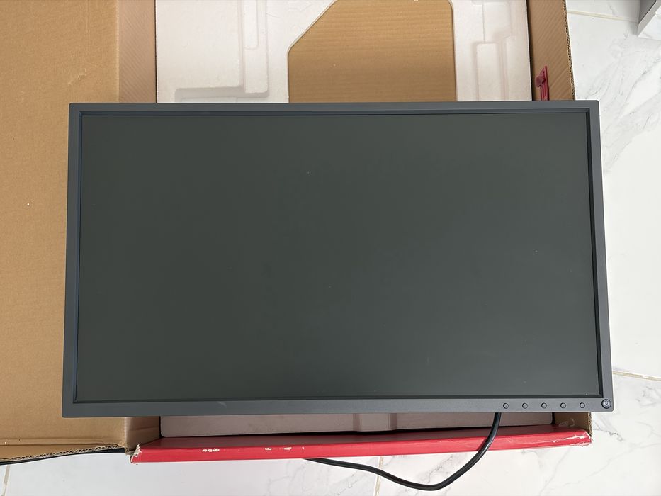 Benq zowie xl2546 240гЦ  1мс 24.5