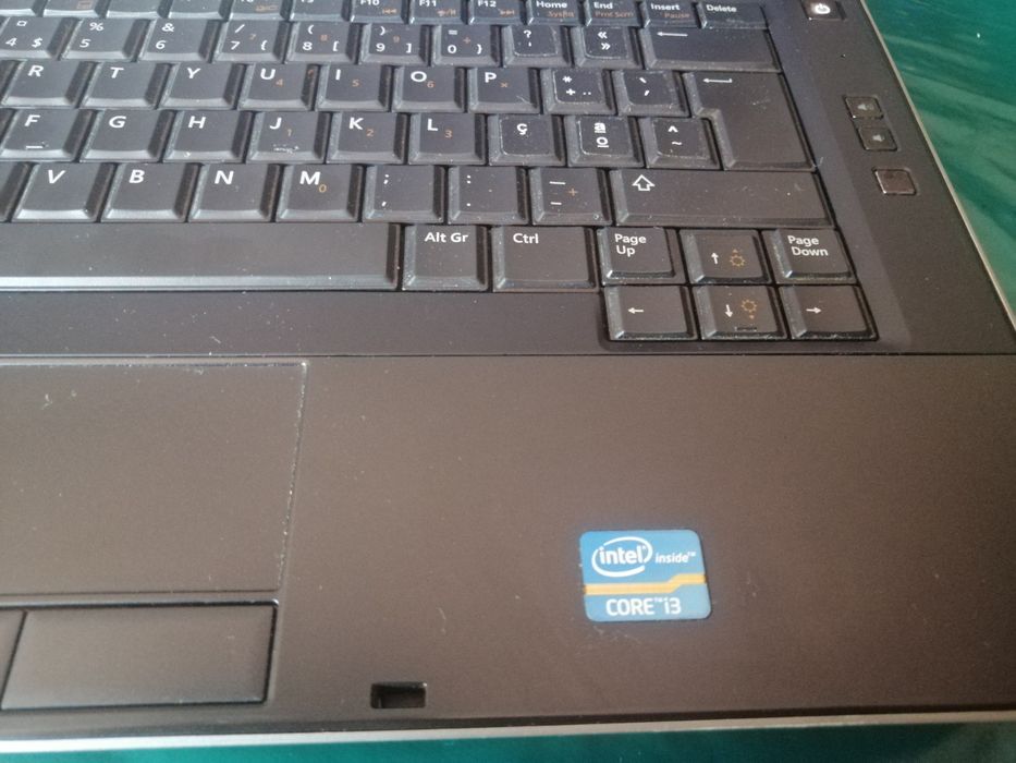 Portátil profissional Dell i3 8gb