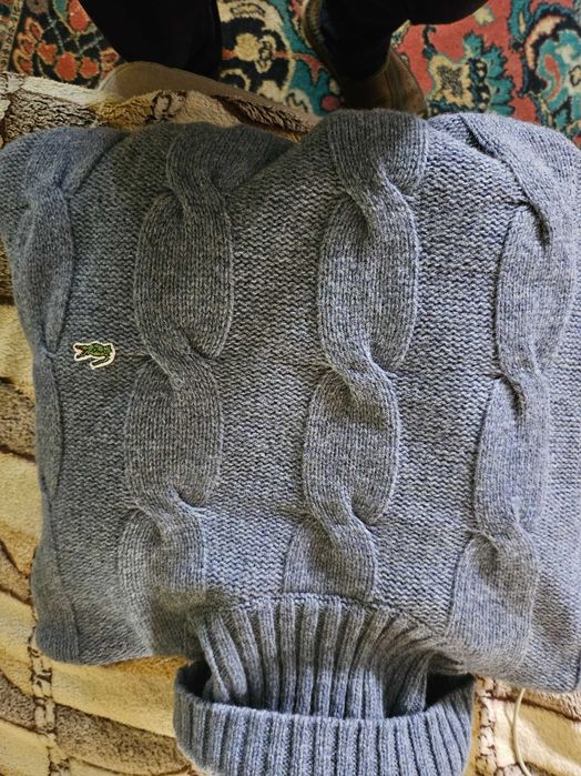 Lacoste vintage  knit swetr