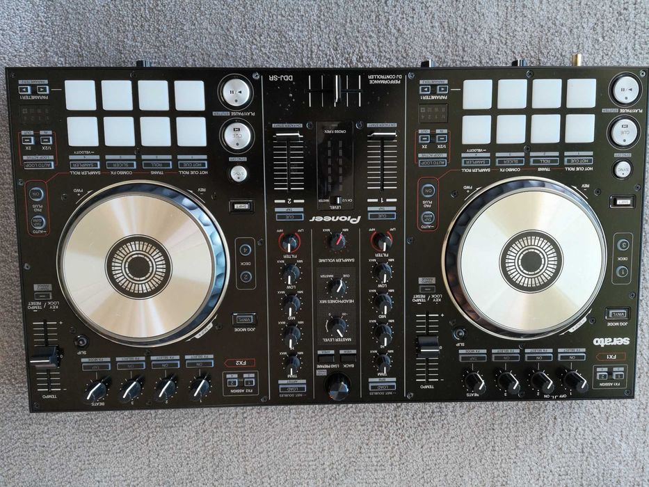 Controlador Pioneer - DDJ-SR