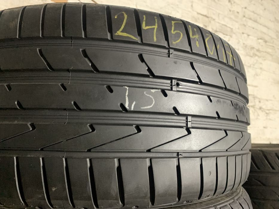 Шини б/у лето 245/40-18 Hankook ventus s1 evo2