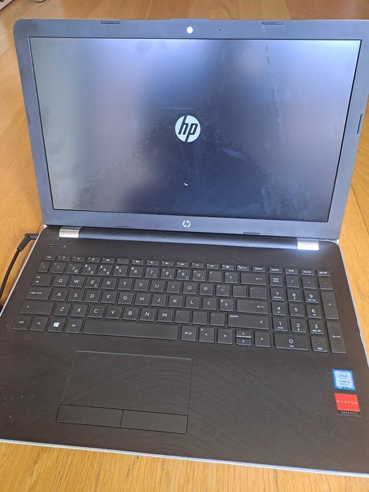 HP 15 BS109NP I5 Geração Windows 11 256Gb SSD 8 Gb Ram C/Garantia c/Novo