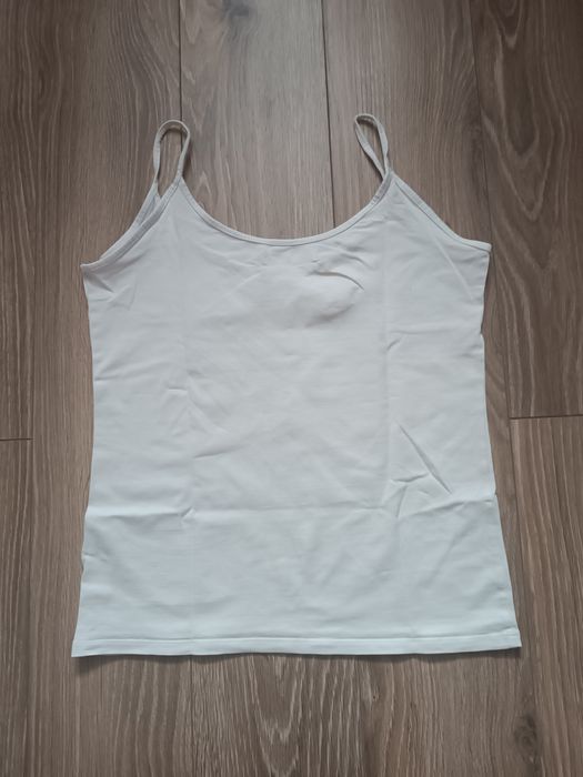 Biała bluzka na ramiączkach, Mohito