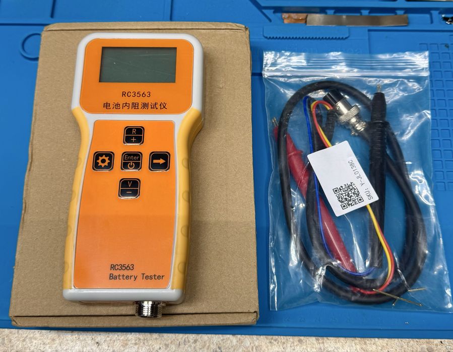 Тестер внутреннего сопротивления аккумуляторов YR1035+