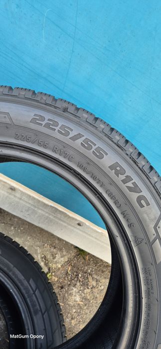 225 55 R17C Pirelli Carrier Winter para 7mm opony BUS VAN KAMPER zima