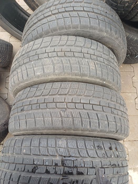 215/55R16 Zimowe 4szt komplet