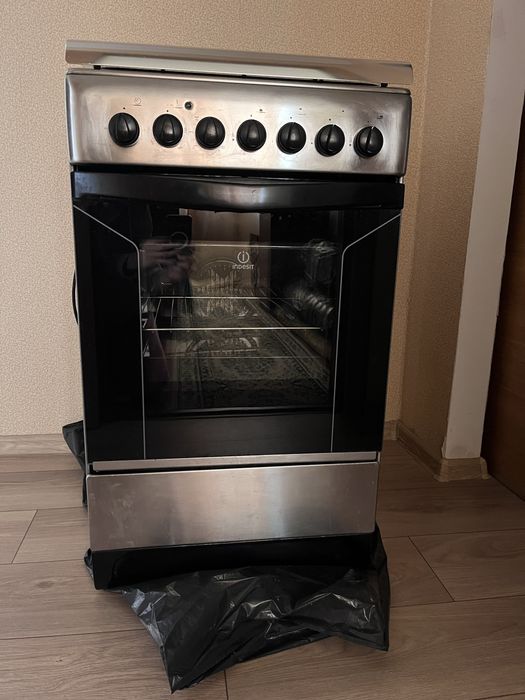 Газова плита Indesit